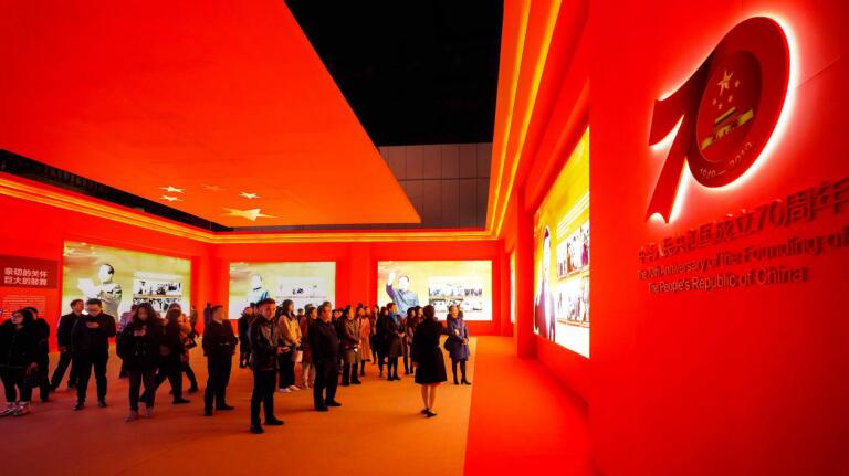 ʡWilliamHill���Ĺٷ���վ������֯�����Ĵ�ʡ��ף�л����񹲺͹�����70������ͳɼ�չ