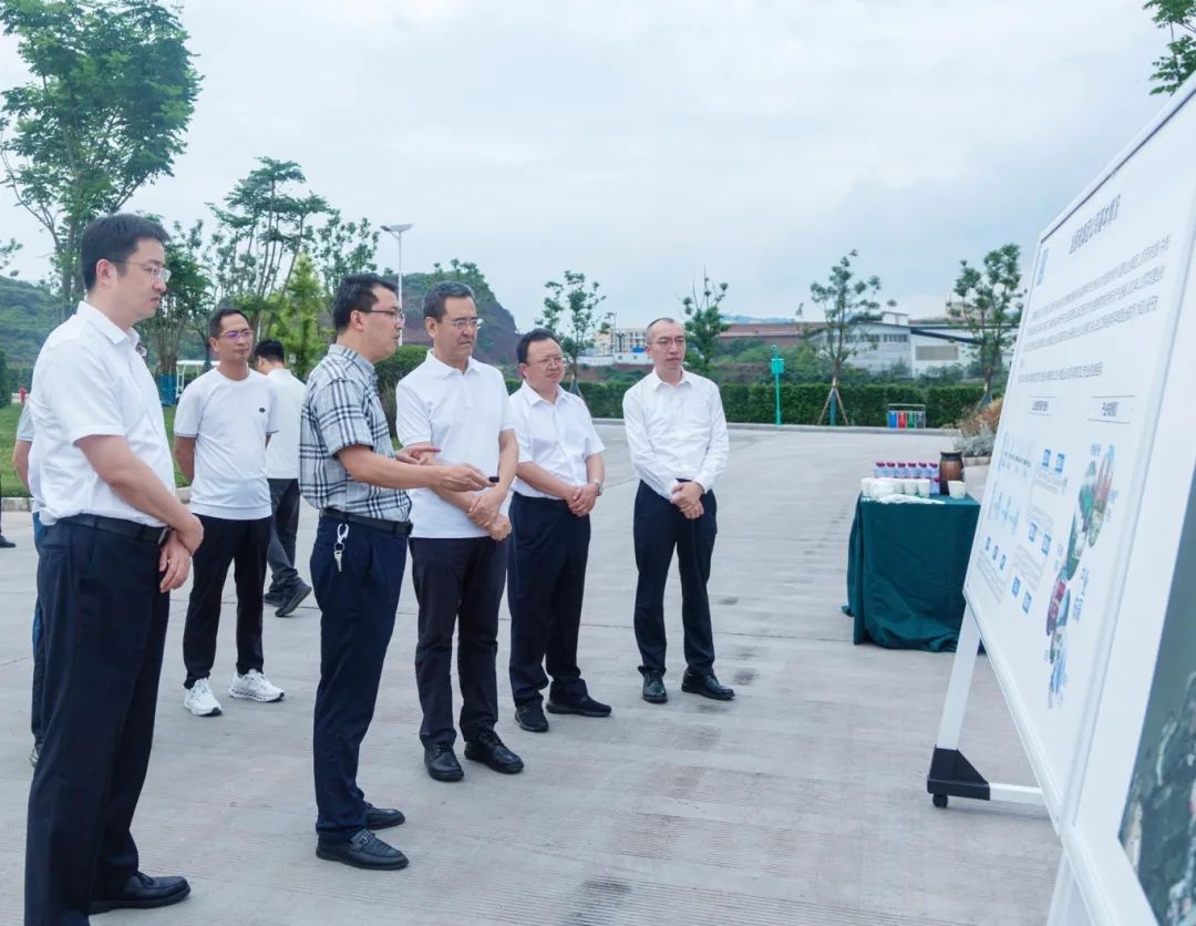 ʡ����ί��ί��ǡ����η��������˱����й���ˢ��������ж����鲢�����ٿ�Ƭ����̸��