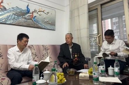 ʡWilliamHill���Ĺٷ���վ���ŵ�ί�����ǰϦ�߷�ο���ϸɲ��ϵ�Ա