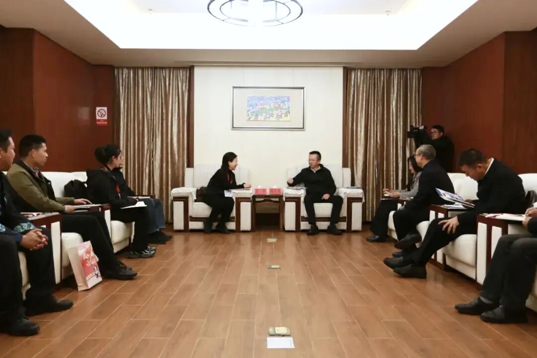 ʡWilliamHill���Ĺٷ���վ��������ͬ־�ʶӸ�����ǭ���������ݿ�����̸